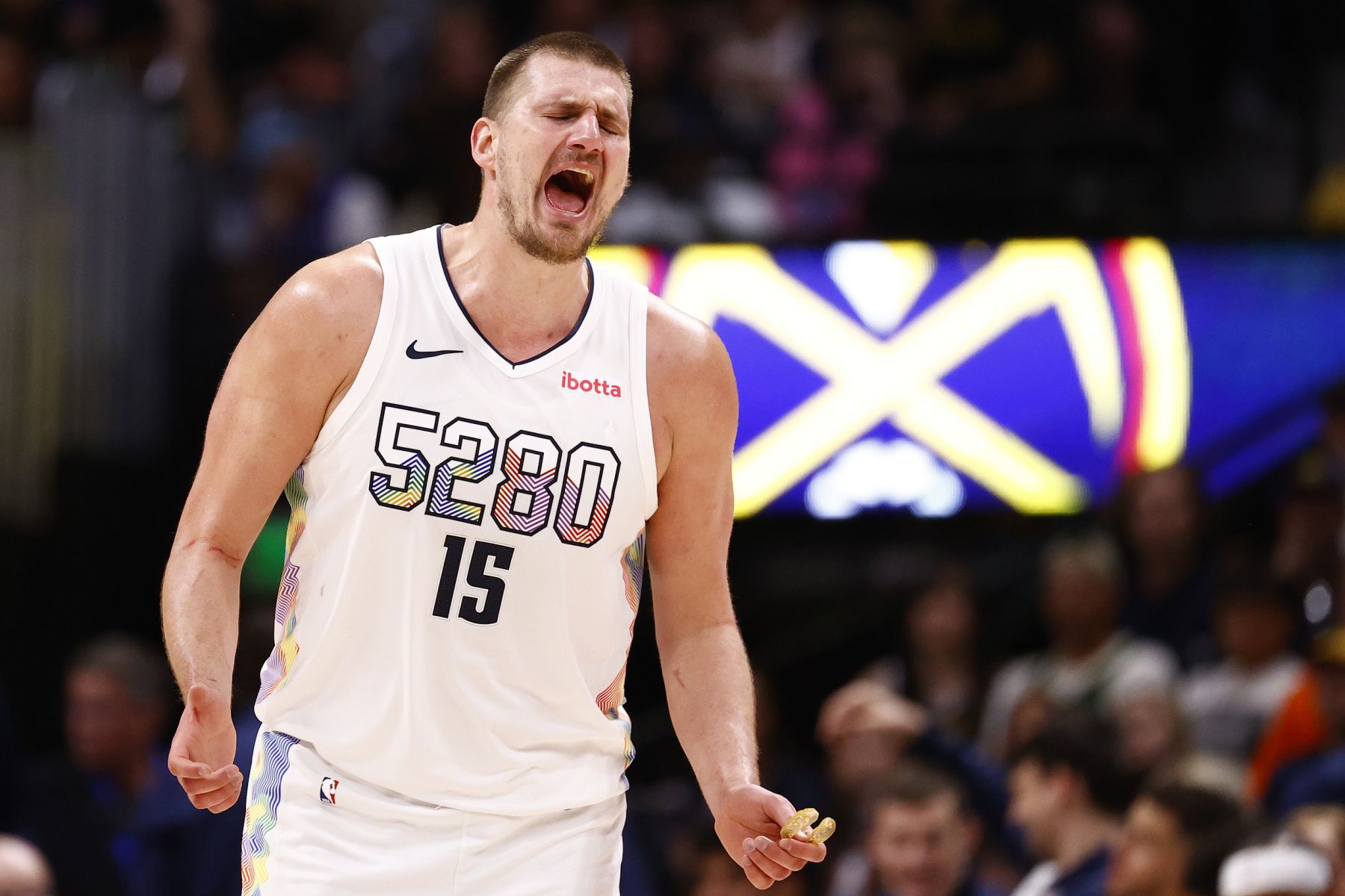 ¡Angustioso! Jokic anotó 55 puntos solo y los cinco titulares de los Clippers sumaron 54 puntos.