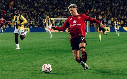Fenerbahçe vs Manchester United
