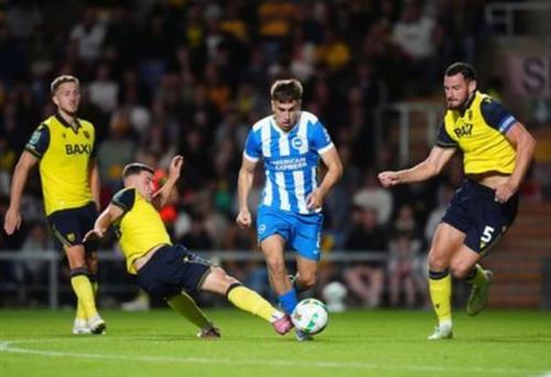 Oxford United contra Brighton