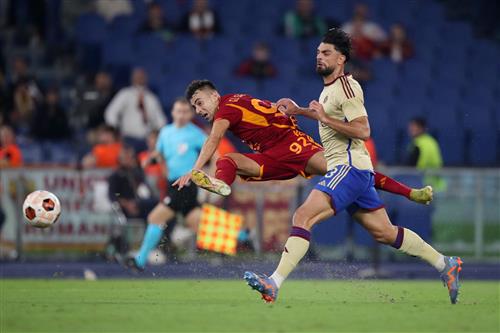 Servet vs Roma