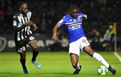 Angers vs Niza