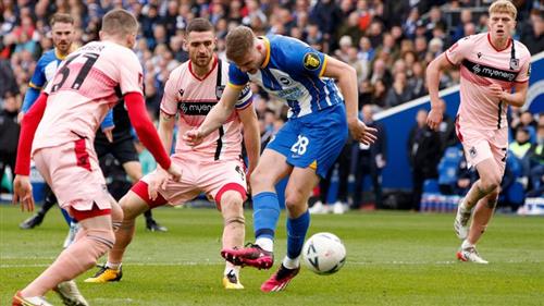 Brighton contra Grimsby Town