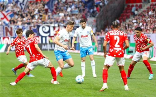 Maguncia 05 contra Kiel Holstein